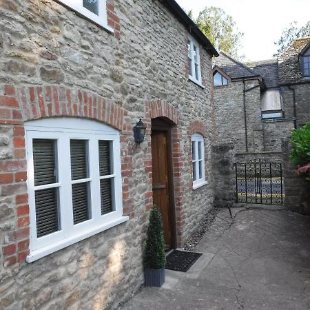 Villa 2 Vicarage Lane Highworth Exterior foto